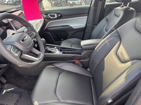 New 2025 Jeep Compass Limited w/ Sun & Sound Group image 8