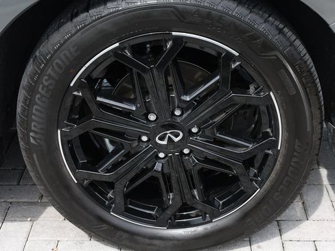 Certified 2026 INFINITI QX80 4WD w/ Sport Exterior Package image 49