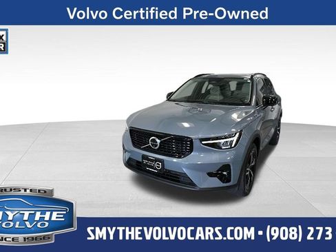 Certified 2023 Volvo XC40 B5 Plus w/ Climate Package AWD/4WD image 1