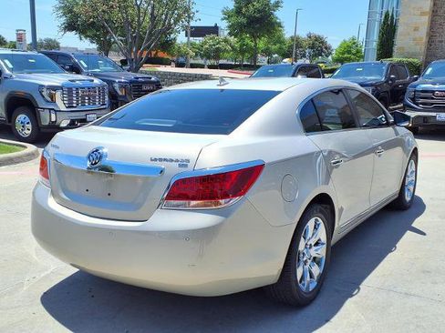 Used 2011 Buick LaCrosse CXL FWD image 3