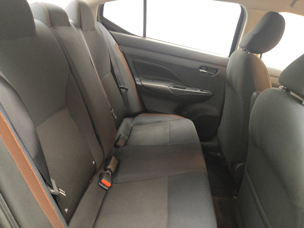 Used 2020 Nissan Versa SR FWD image 19