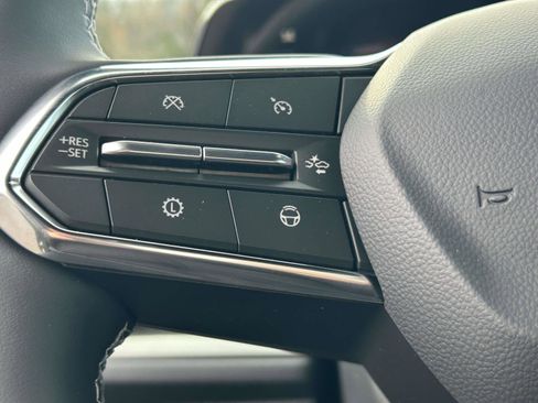 New 2026 Chevrolet Traverse LT w/ Enhanced Driving Package image 21