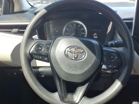 Used 2020 Toyota Corolla LE w/ Carpet Mat Package (TMS) FWD image 18
