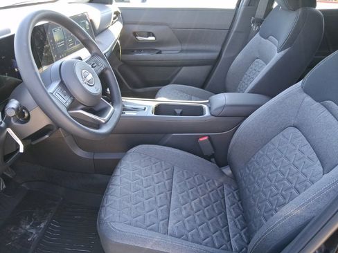 New 2026 Nissan Kicks SV w/ Cold Weather Package image 18