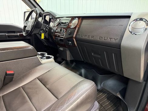 Used 2009 Ford F250 Lariat image 13