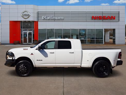 Used 2022 RAM 3500 Limited image 3