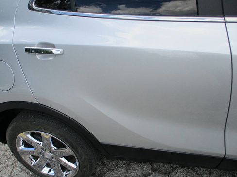 Used 2019 Buick Encore Essence w/ Experience Buick Package AWD/4WD image 19