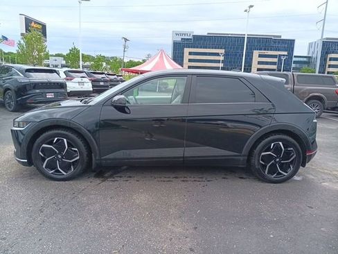 Used 2023 Hyundai Ioniq 5 SEL AWD/4WD image 2
