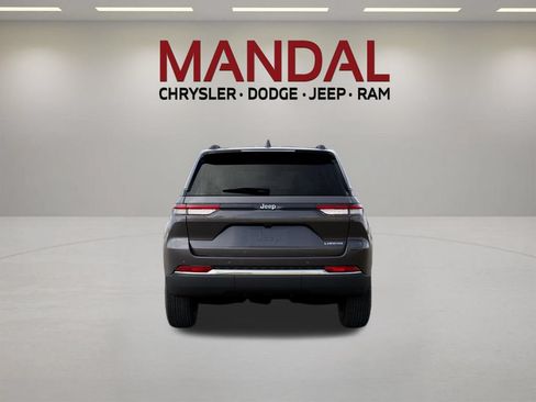 New 2026 Jeep Grand Cherokee Laredo X RWD image 7