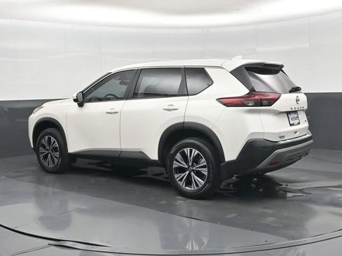 Used 2023 Nissan Rogue SV FWD image 35