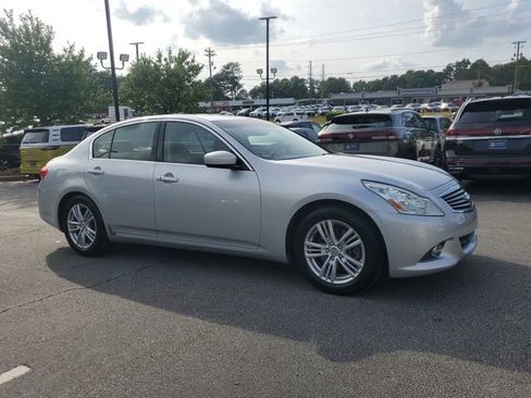 Used 2013 INFINITI G37 Journey w/ Premium Pkg RWD image 3