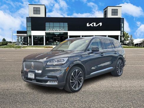 Used 2022 Lincoln Aviator Reserve w/ Equipment Group 201A image 4