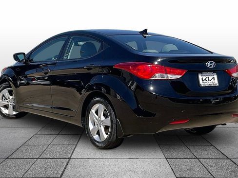 Used 2013 Hyundai Elantra GLS w/ Preferred Pkg image 11