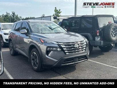 Used 2025 Nissan Rogue SV