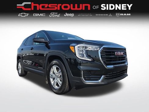 Used 2024 GMC Terrain SLE image 11
