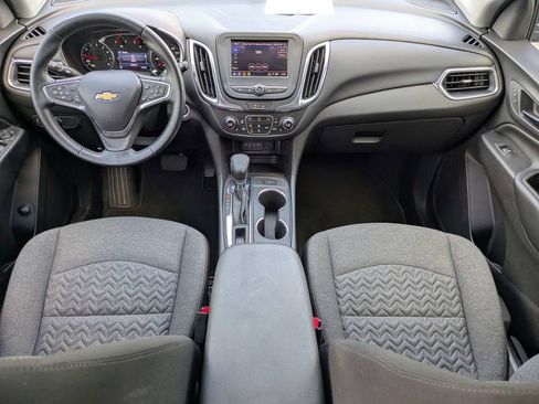 Used 2024 Chevrolet Equinox LT FWD image 16