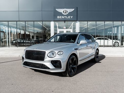 Certified 2023 Bentley Bentayga Extended Wheelbase AWD/4WD image 1