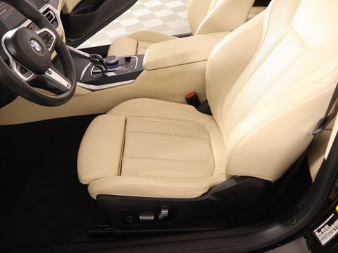 Used 2023 BMW 430i Convertible w/ M Sport Package RWD image 12