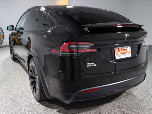 Used 2022 Tesla Model X AWD/4WD image 9