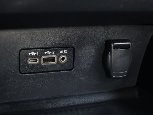 Used 2023 Nissan Altima 2.5 SV AWD/4WD image 21