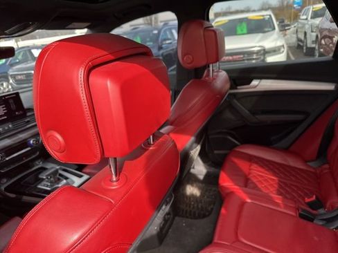 Used 2021 Audi SQ5 Premium Plus w/ Premium Plus Package image 11