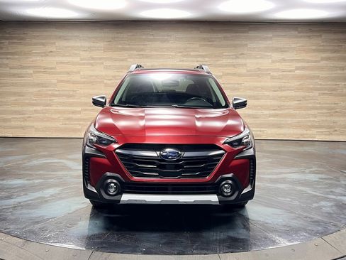 Used 2025 Subaru Outback Touring image 21
