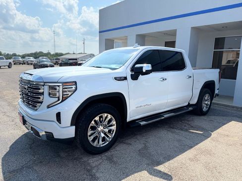 Used 2026 GMC Sierra 1500 Denali AWD/4WD image 7