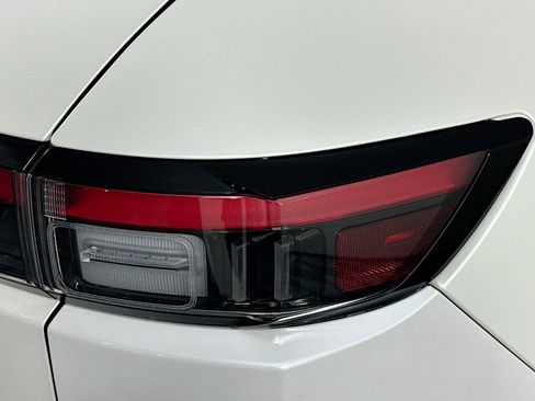 Used 2024 Honda Prologue Touring image 32