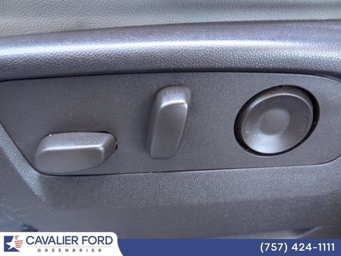 Used 2023 Chevrolet Tahoe LT RWD image 11