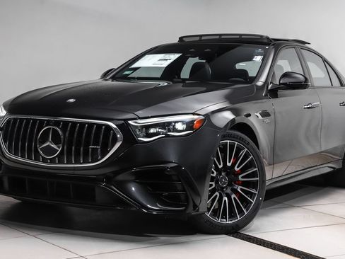 New 2026 Mercedes-Benz E 53 AMG e 4MATIC Sedan image 17