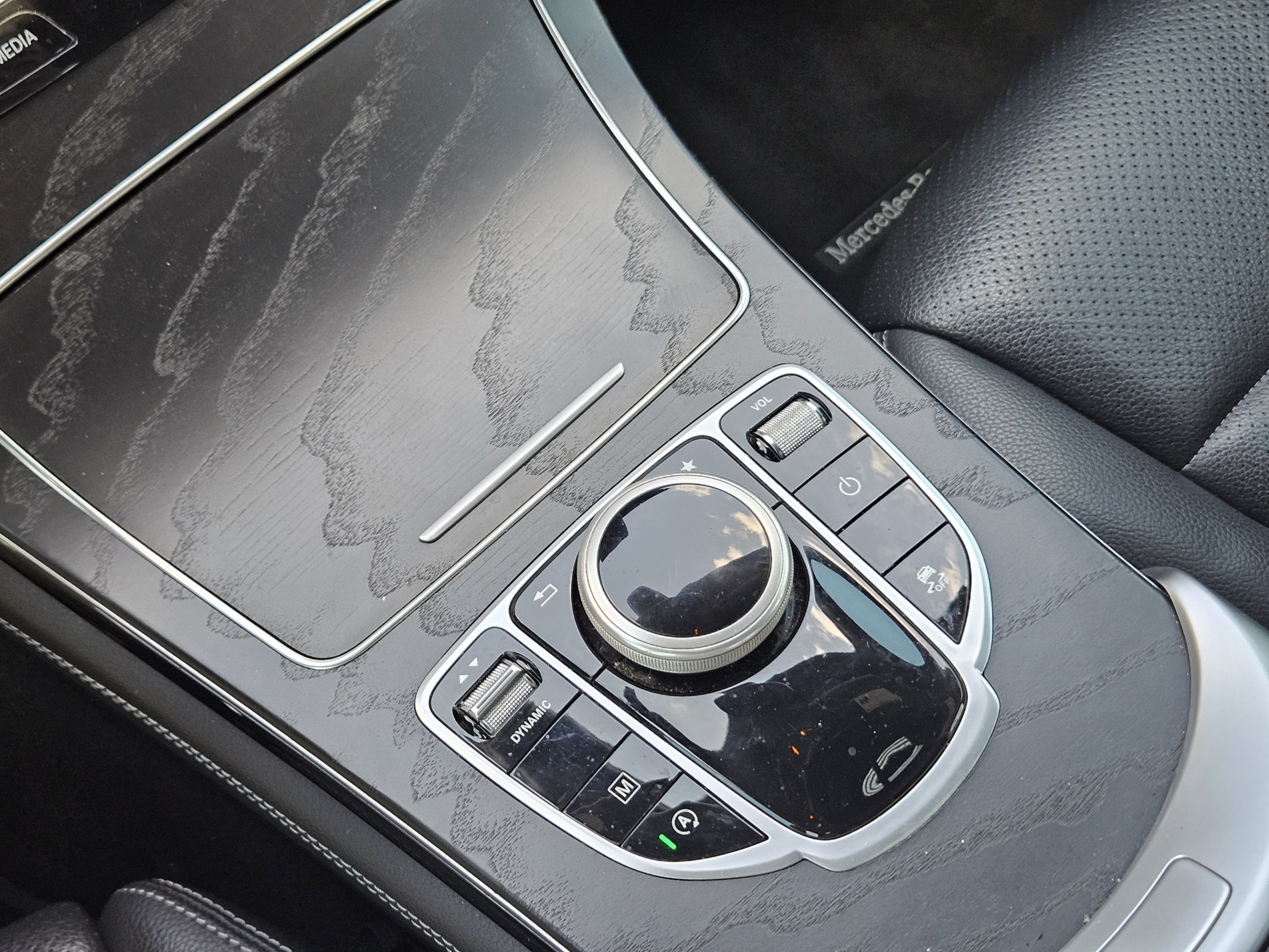 Used 2019 Mercedes-Benz GLC 300 4MATIC Coupe image 12