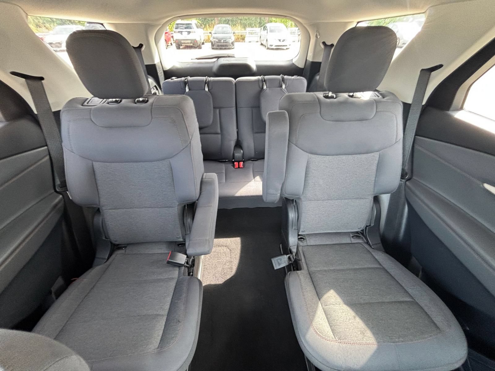 Used 2026 Ford Explorer Active RWD image 39