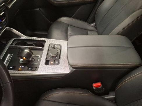 Used 2024 MAZDA CX-90 Plug-In Hybrid w/ Premium Pkg AWD/4WD image 39