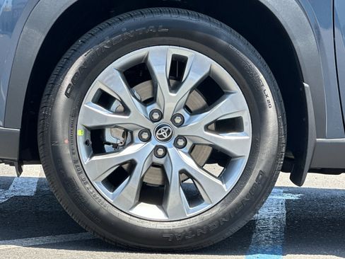 New 2026 Toyota Grand Highlander AWD image 25