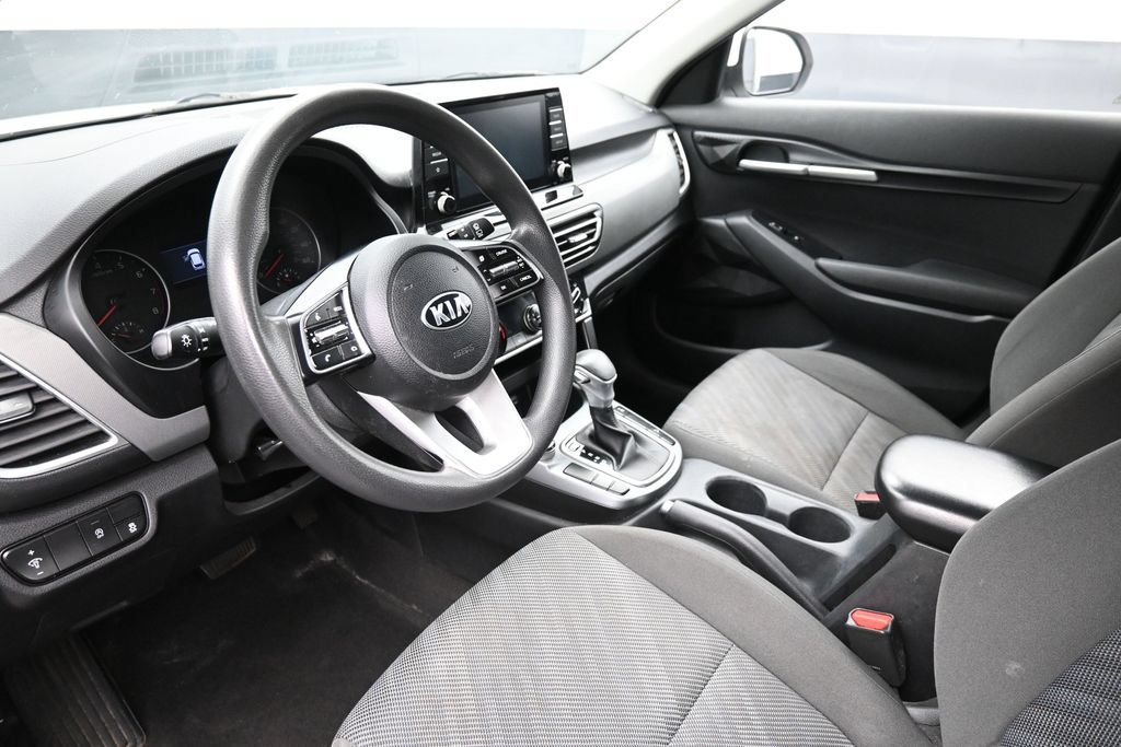 Used 2021 Kia Seltos LX AWD/4WD image 20