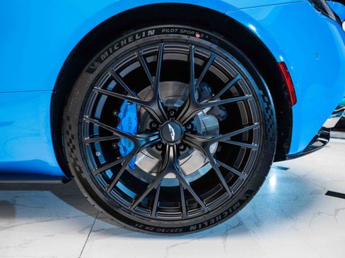 Used 2024 Aston Martin DB12 Coupe image 39