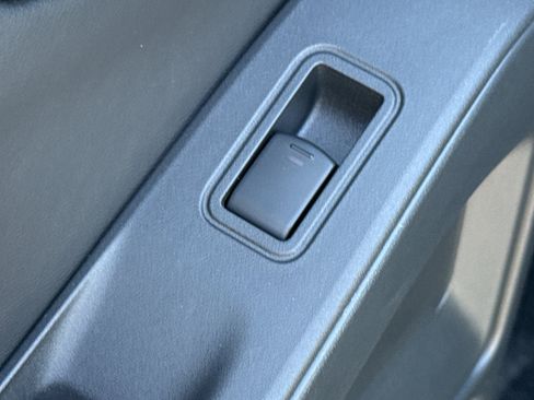 New 2026 Nissan Frontier SV AWD/4WD image 30