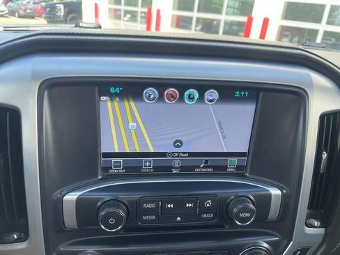 Used 2018 GMC Sierra 1500 SLT AWD/4WD image 32