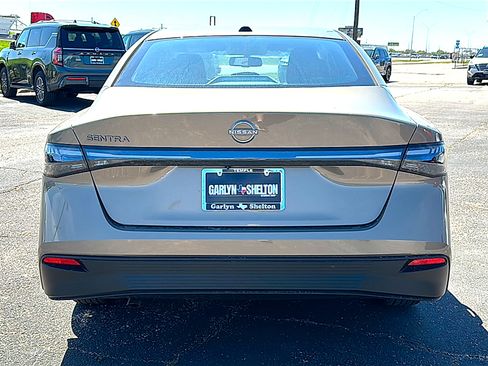 New 2026 Nissan Sentra SV w/ SV Convenience Package image 7