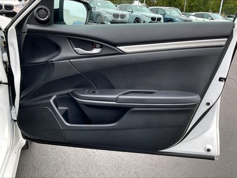 Used 2020 Honda Civic Sport image 24