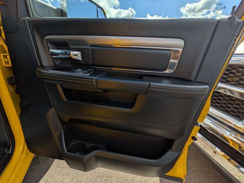 Used 2016 RAM 1500 Sport w/ Stinger Yellow Sport Package AWD/4WD image 21
