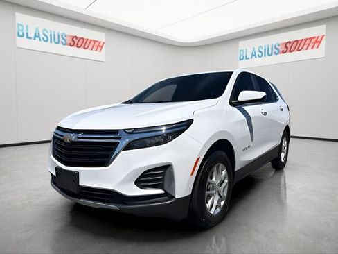 Used 2023 Chevrolet Equinox LT w/ Driver Convenience Package AWD/4WD image 7