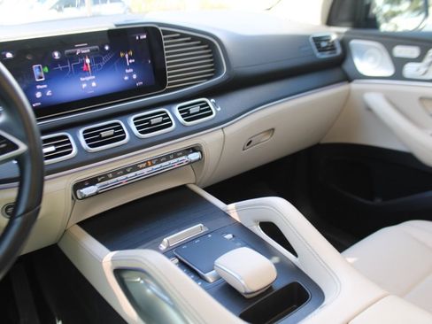 Certified 2024 Mercedes-Benz GLE 350 4MATIC image 16