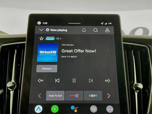 Certified 2026 Volvo XC60 B5 Plus w/ Climate Package PRO image 15