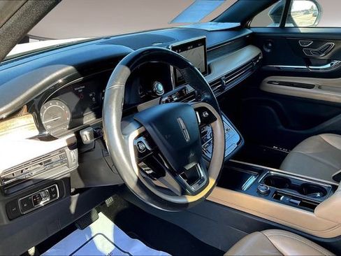 Used 2020 Lincoln Corsair Reserve w/ Equipment Group 201A image 17