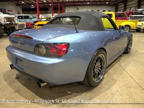 Used 2002 Honda S2000 image 24