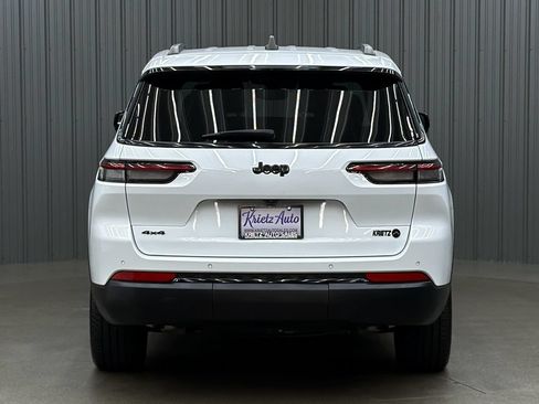Used 2024 Jeep Grand Cherokee L Altitude AWD/4WD image 4