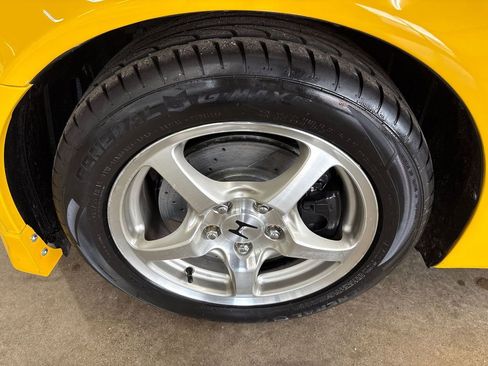 Used 2003 Honda S2000 image 36