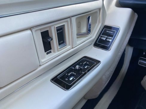 Used 1989 Cadillac Eldorado Coupe image 23