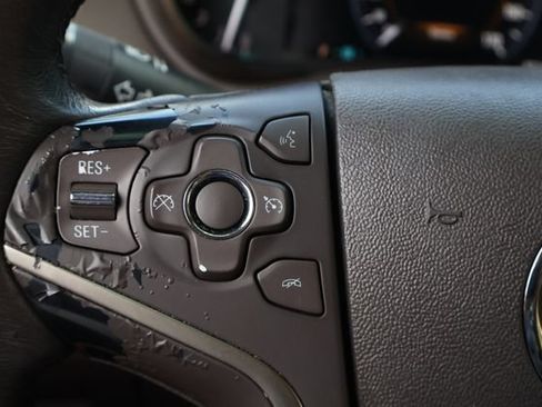Used 2014 Buick LaCrosse Leather FWD image 21